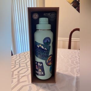 Life is Good Active 40oz Stainless Steel! Brand new